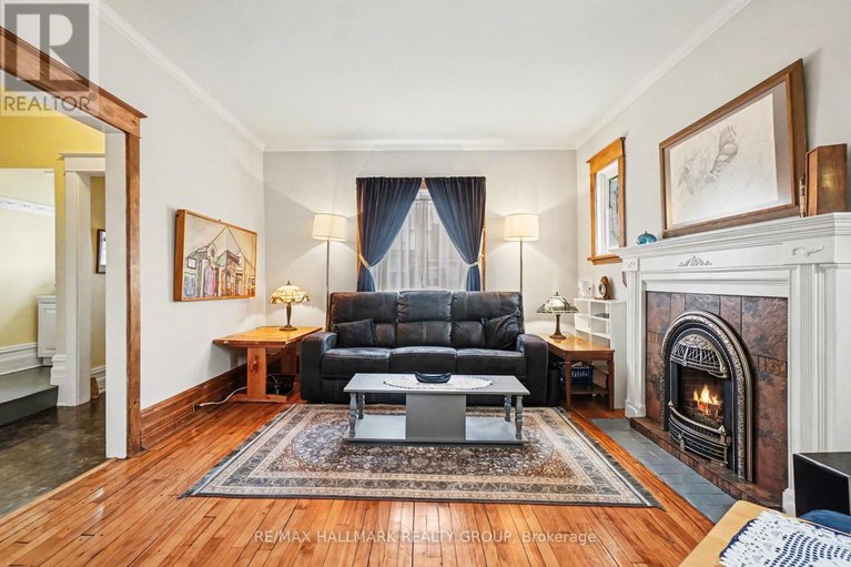 29621621/115-hamilton-avenue-n/ottawa-west/ottawa/ontario/K1Y1C1_4