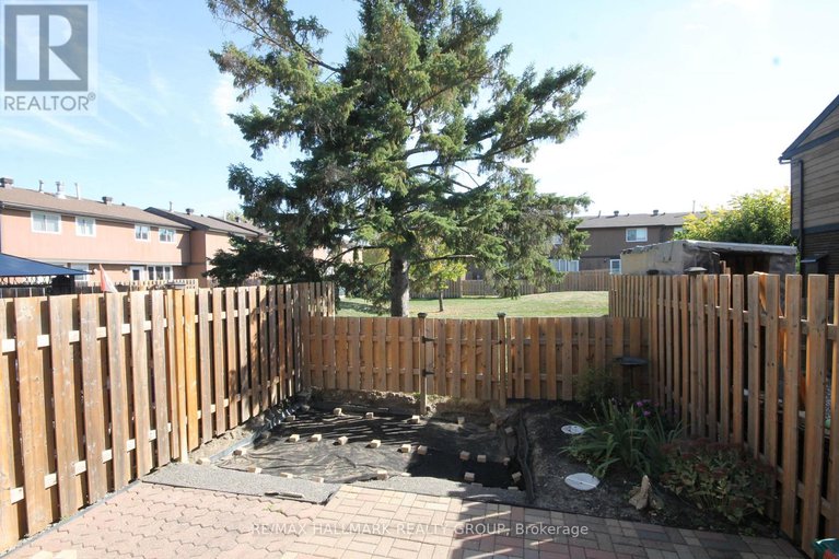 29070832/49-bellman-drive/arlington-woods/ottawa/ontario/K2H8S4_19