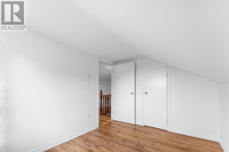 28754668/5-nelson-street/finch/north-stormont/ontario/K0C1K0_14