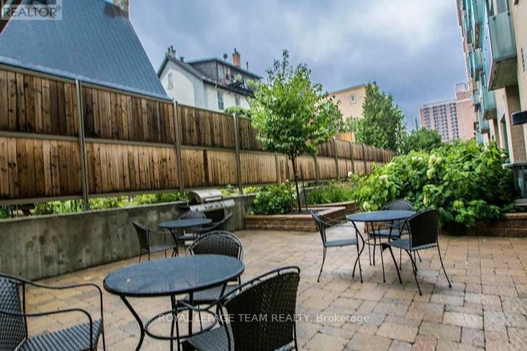 29615590/308-238-besserer-street/sandy-hill/ottawa/ontario/K1N6B1_14