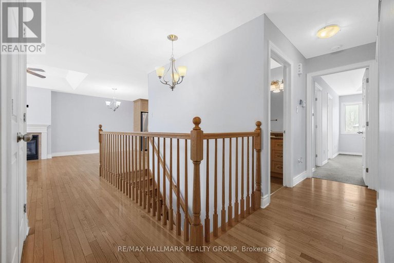 27816105/75-settlement-lane/russell/ontario/K4R0A4_17