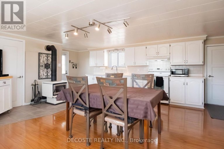 29548674/21930-menard-road/north-glengarry-lochiel-twp/north-glengarry/ontario/K0B1H0_8