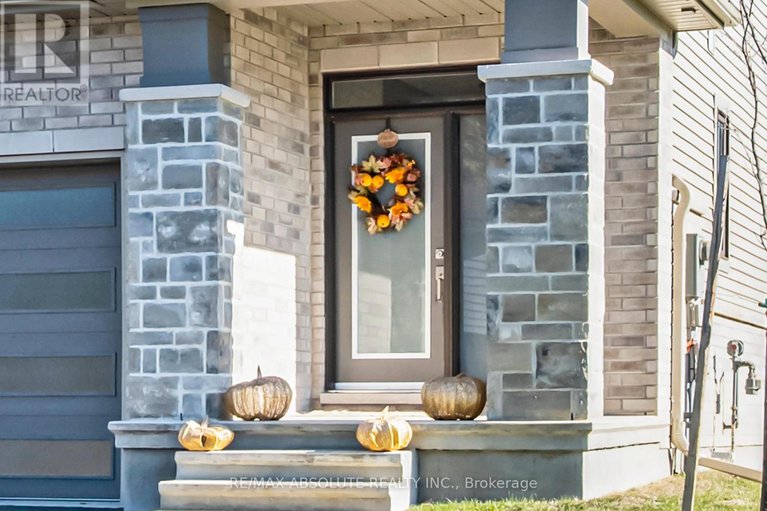 28955191/16b-cockburn-street/richmond/ottawa/ontario/K0A2Z0_3