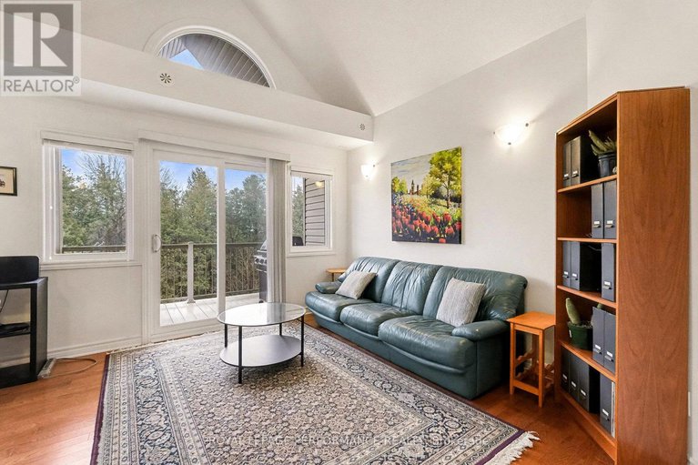 29248729/j-362-wood-acres-grove/blossom-parkkemp-parkfindlay-creek/ottawa/ontario/K1T0M7_5