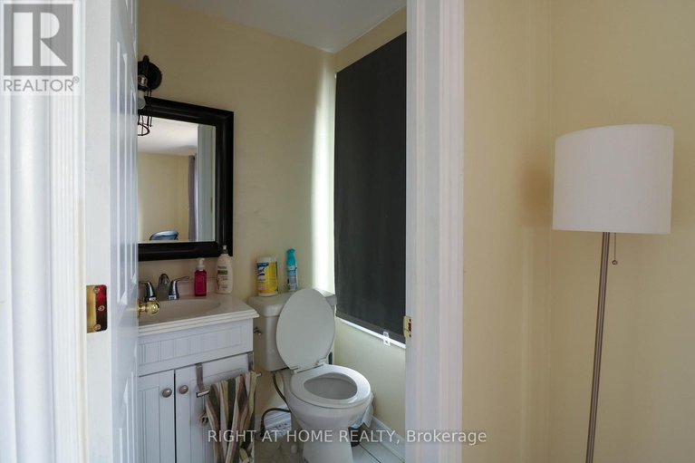 29142163/50-fireside-crescent/hunt-club-parkgreenboro/ottawa/ontario/K1T1Z4_18