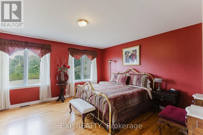 28808188/5472-wicklow-drive/manotick-village-manotick-estates/ottawa/ontario/K4M1C4_22