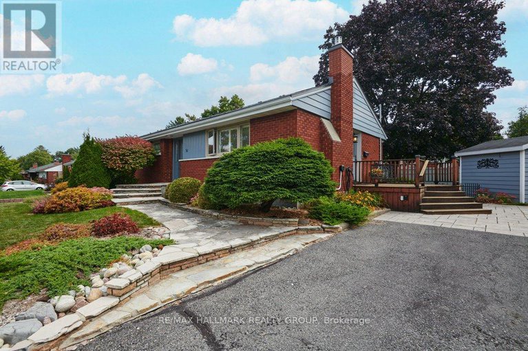 28891656/14-roundhay-drive/manordale/ottawa/ontario/K2G1B5_2