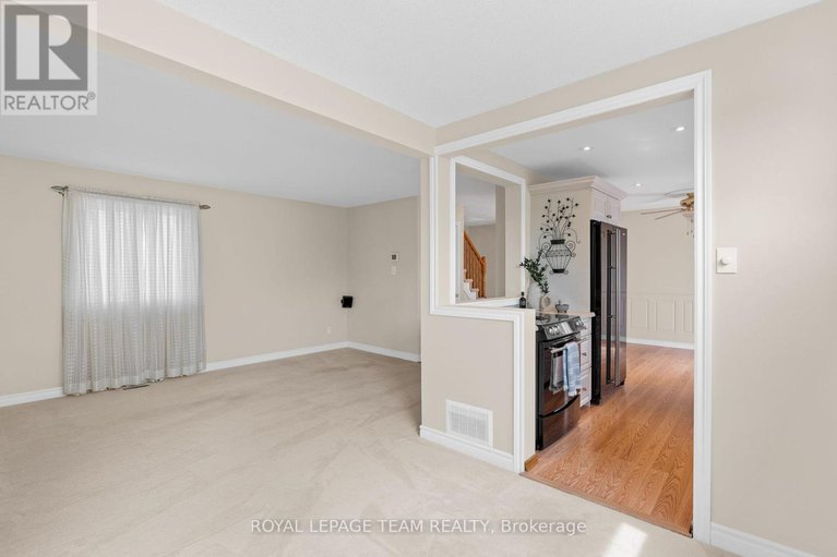 28648356/23-glacier-street/on-the-green/ottawa/ontario/K2J2M7_17