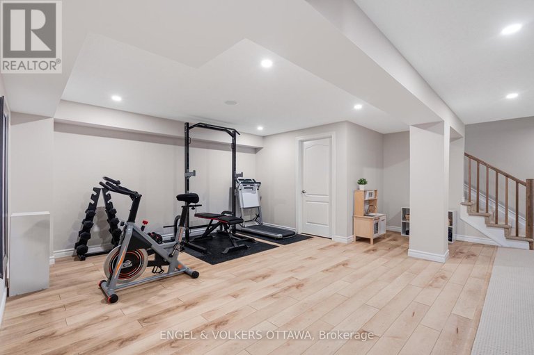 29601228/272-meynell-road/goulbourn-twp-from-franktown-rdsouth-to-rideau/ottawa/ontario/K0A2Z0_36