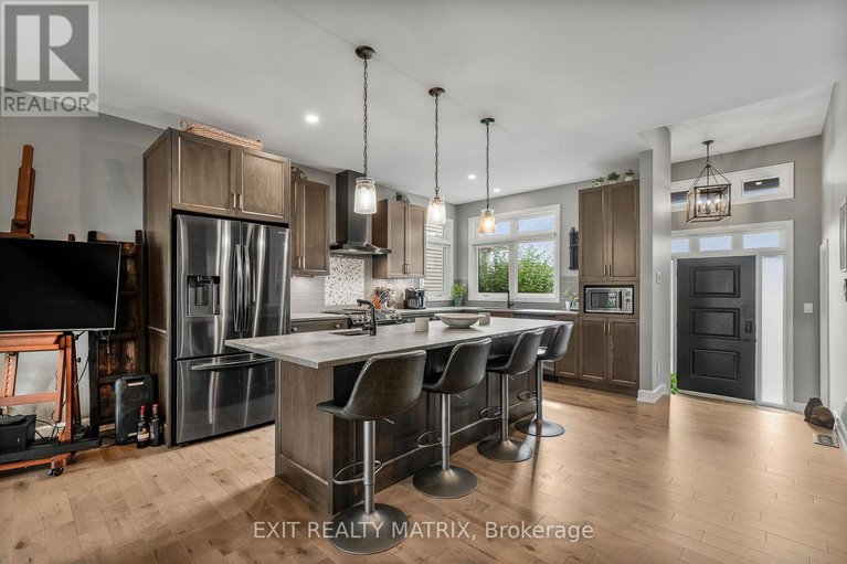 28738549/482-central-park-boulevard/village-of-russell/russell/ontario/K4R0C7_6