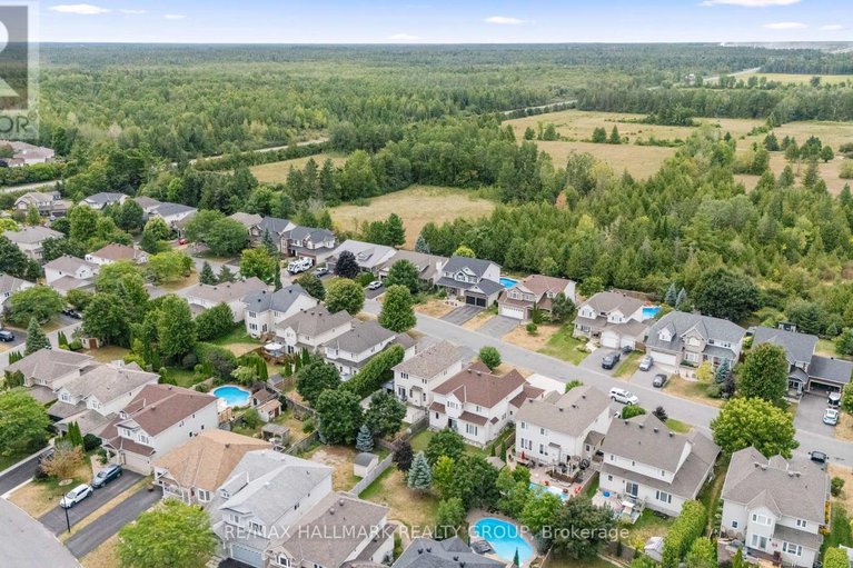 29032033/41-smoketree-crescent/stittsville-north/ottawa/ontario/K2S2B8_32