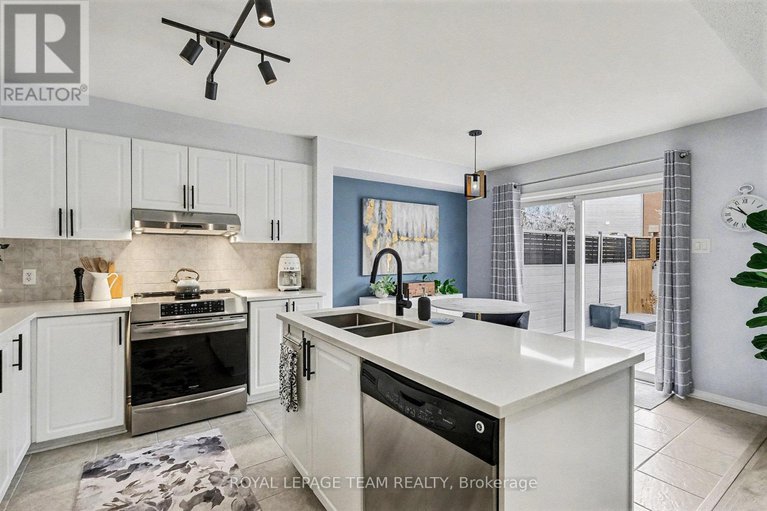 29130525/266-sorento-street/strandherd/ottawa/ontario/K2J0B4_10