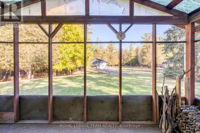 29056682/1674-burnt-lands-road/huntley-ward-north-west/ottawa/ontario/K0A1L0_23