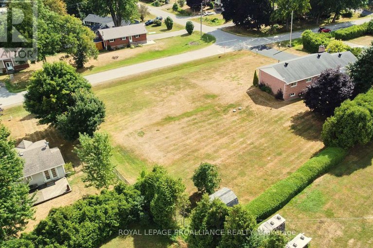 28790642/24-bernard-crescent/augusta-twp/augusta/ontario/K0E1P0_45