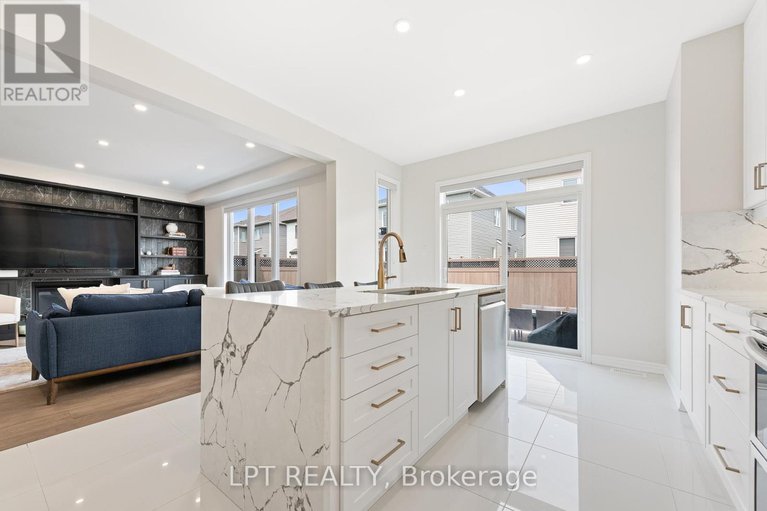 28424466/165-celestial-grove/half-moon-bay/ottawa/ontario/K2J6R6_17