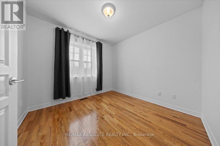 28502090/142-lees-avenue/ottawa-east/ottawa/ontario/K1S0C3_18