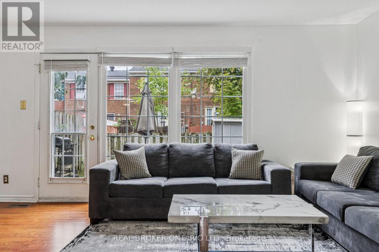 28801637/85-monterey-drive/leslie-park/ottawa/ontario/K2H7A9_18