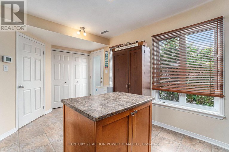 28504780/123-gatestone-private/beacon-hill-south/ottawa/ontario/K1J1K5_19