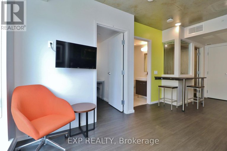 29288882/912-105-champagne-avenue-s/west-centre-town/ottawa/ontario/K1S5E5_10