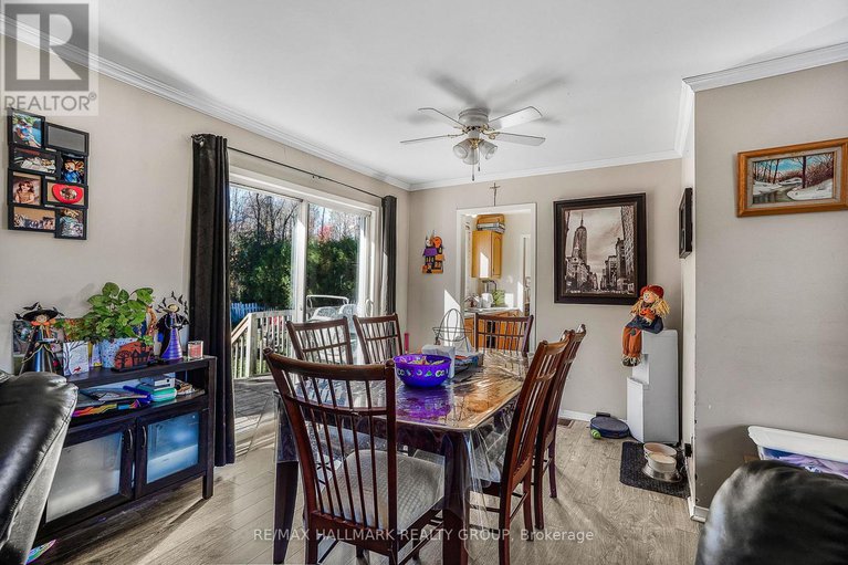 29017569/912-pattee-road-e/champlain-twp/champlain/ontario/K6A2R2_9