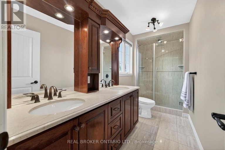 29670697/12-penny-lane/long-sault/south-stormont/ontario/K0C1P0_25