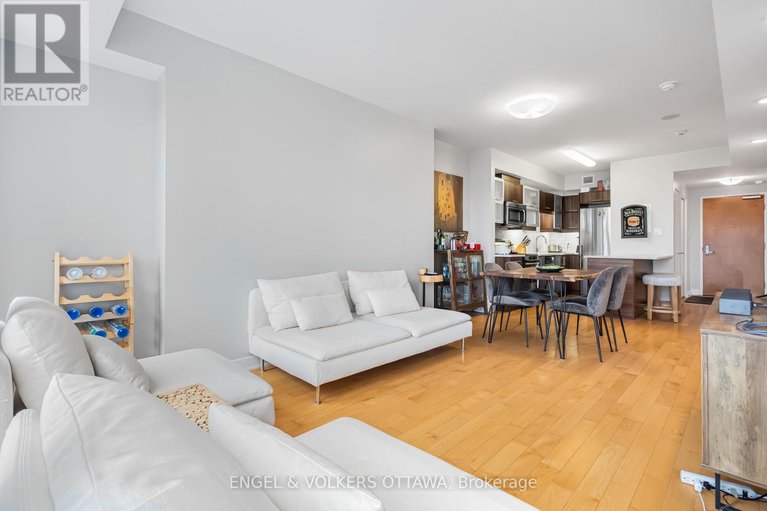 28790027/907-40-nepean-street/ottawa-centre/ottawa/ontario/K2P0X5_16