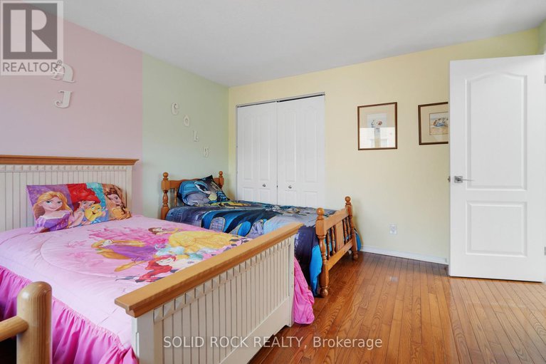 28474669/41-framingham-crescent/cedargrovefraserdale/ottawa/ontario/K2J3J4_28