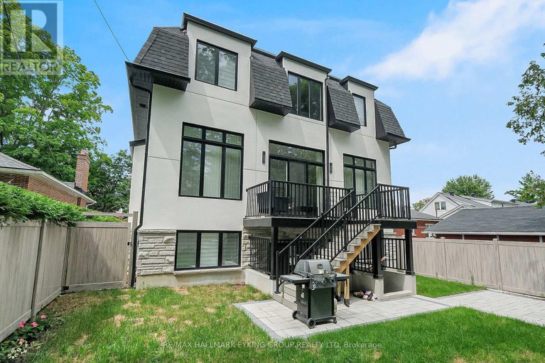 29283028/623-rowanwood-avenue/mckellarhighland/ottawa/ontario/K2A3E3_46