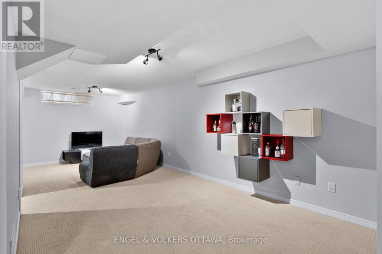28880746/287-meilleur-private/vanier/ottawa/ontario/K1L0A2_26