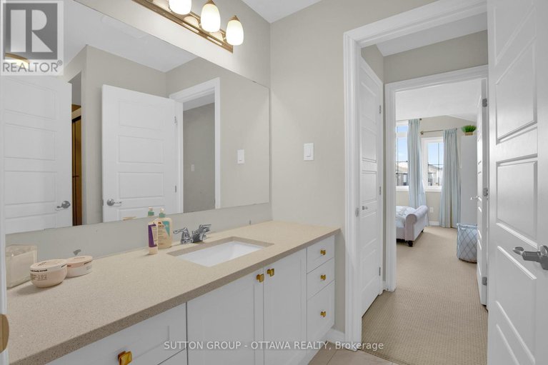 28439585/490-alcor-terrace/half-moon-bay/ottawa/ontario/K2J6S9_37