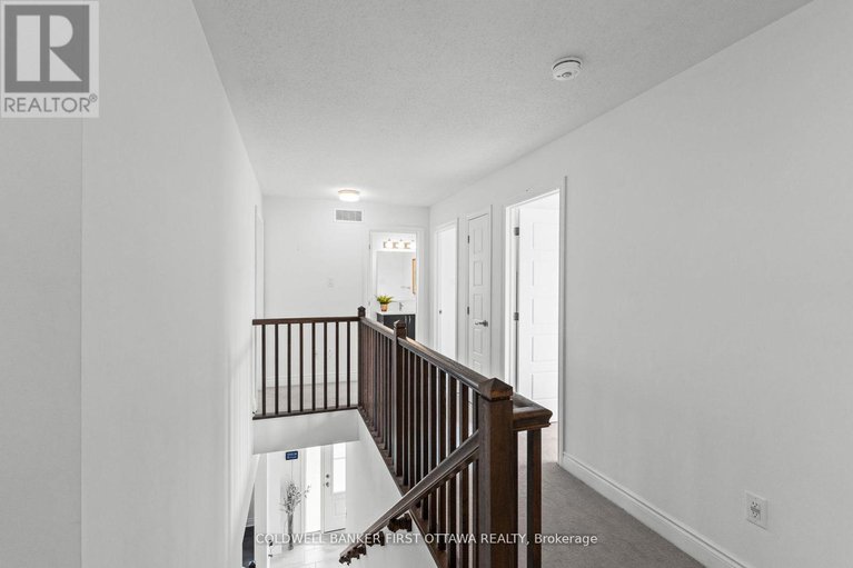 28570012/10-racemose-street/half-moon-bay/ottawa/ontario/K2J6Z9_29