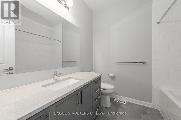 28312643/779-coast-circle/mahogany-community/ottawa/ontario/K4M0E9_10