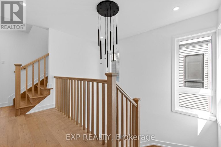 28647621/495-duvernay-drive/queenswood-heights-south/ottawa/ontario/K1E2N7_15