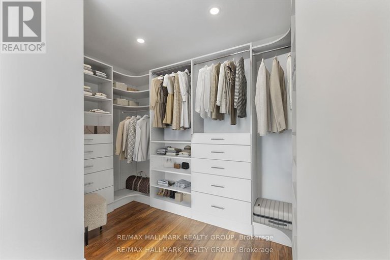 29052704/396-roosevelt-avenue/westboro-west/ottawa/ontario/K2A1Z3_26