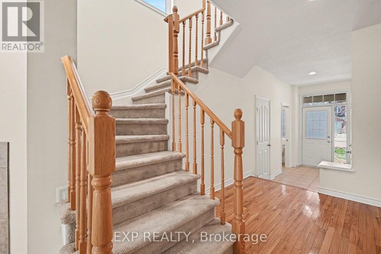 29683851/15-cedar-valley-drive/emerald-meadowstrailwest/ottawa/ontario/K2M2Y5_5