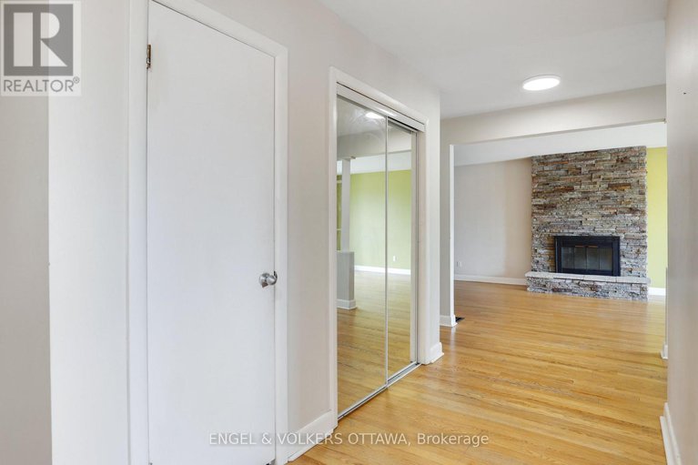 28561500/919-bermuda-avenue/carson-meadows/ottawa/ontario/K1K0V8_16