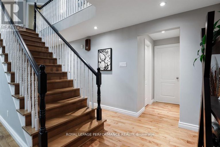 28629475/61-wycliffe-street/centrepointe/ottawa/ontario/K2G5L9_9