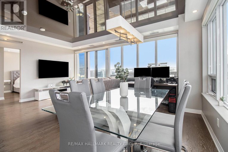 29214718/2706-195-besserer-street/sandy-hill/ottawa/ontario/K1N7J6_12