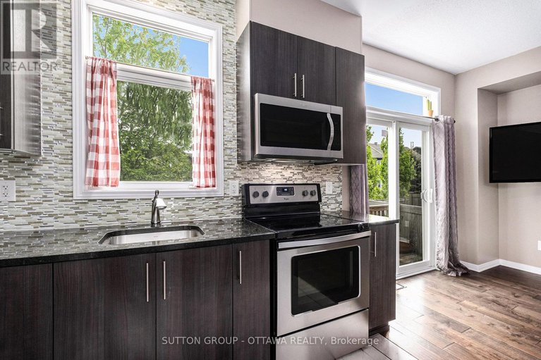 28422593/100-camden-private/cedargrovefraserdale/ottawa/ontario/K2J6H9_9