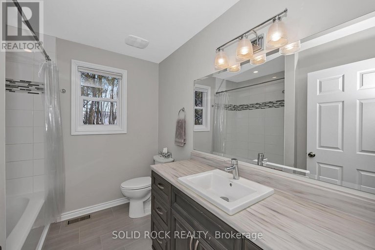 29414466/3710-river-road/north-grenville-twp-kemptville-east/north-grenville/ontario/K4M1B4_22