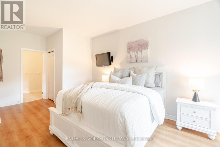 28940335/60-sable-run-drive/stittsville-central/ottawa/ontario/K2S1W7_17
