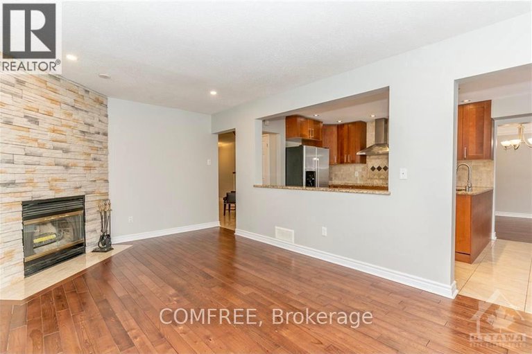 28722472/152-twyford-street/hunt-club/ottawa/ontario/K1V0V7_8