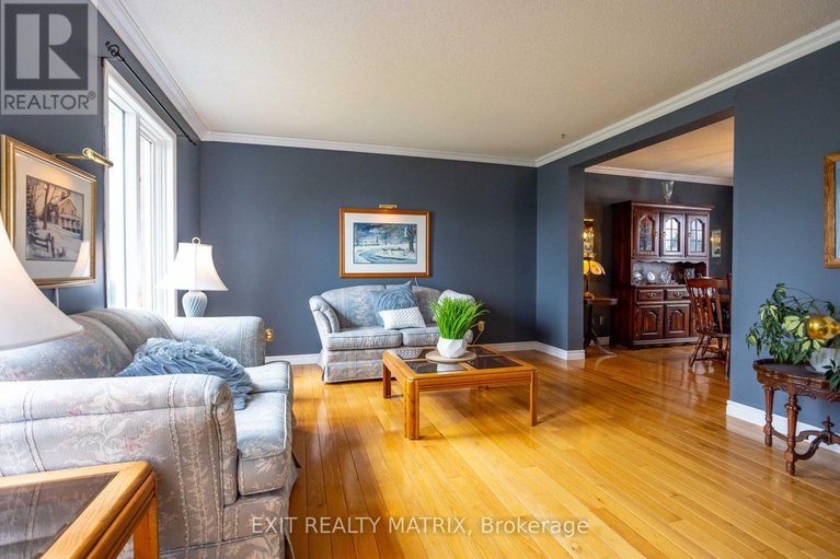 28213004/124-menard-street/embrun/russell/ontario/K0A1W1_6