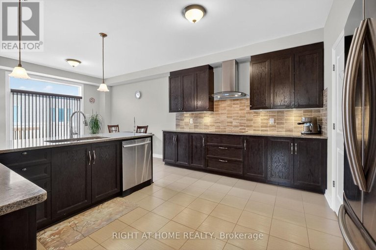 29683853/44-hawks-landing-crescent/stittsville-north/ottawa/ontario/K2S1W1_16