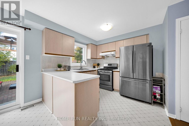 29130593/2-ipswich-terrace/morgans-grantsouth-march/ottawa/ontario/K2K2R5_24