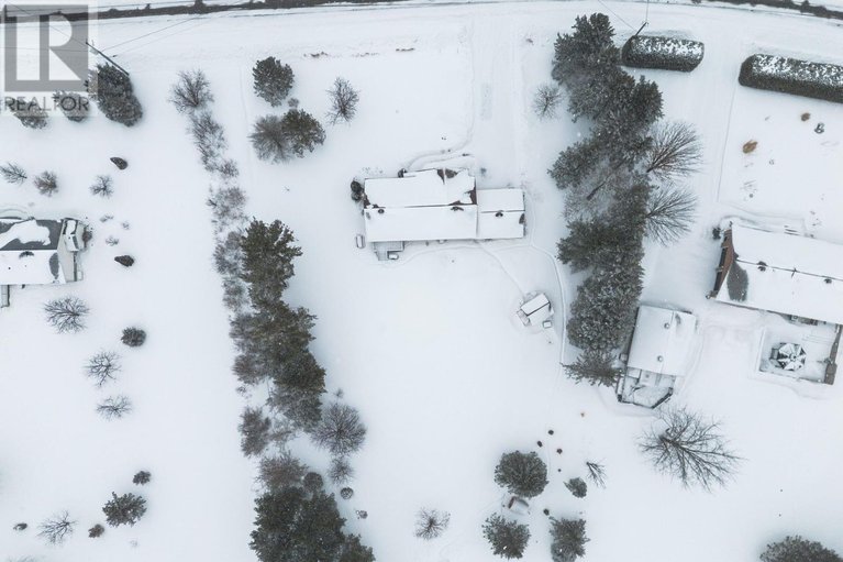 29517915/3460-dessaint-street/cumberland-west/ottawa/ontario/K0A3E0_49