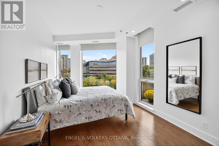 29240373/802-300c-lett-street/west-centre-town/ottawa/ontario/K1R0A8_22