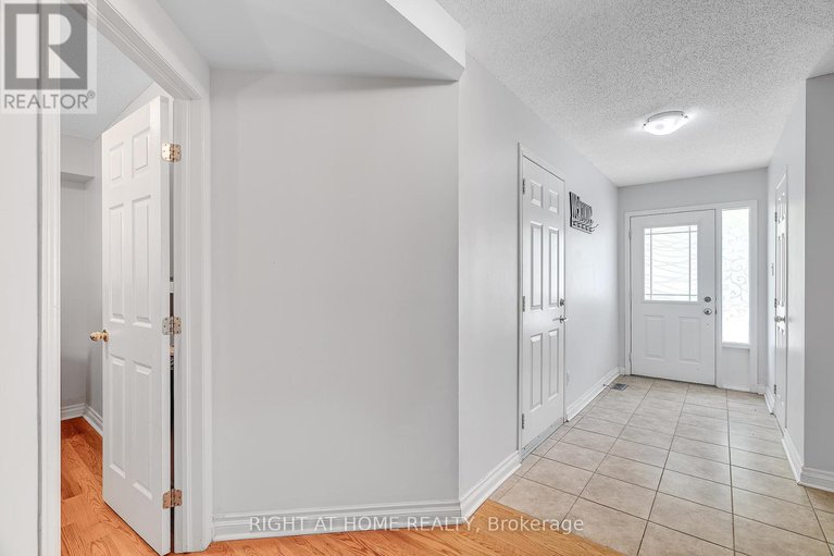 28641678/134-fordham-private/central-park/ottawa/ontario/K2C4G5_4