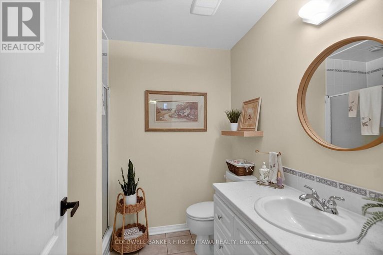 29480327/2960-ernside-crescent/cumberland-estates/ottawa/ontario/K4C1B6_32