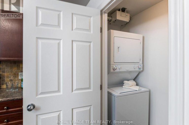 28018586/b-1113-stittsville-main-street/stittsville-north/ottawa/ontario/K2S0C8_14